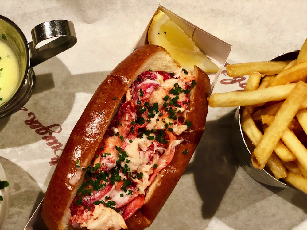 Burger & Lobster