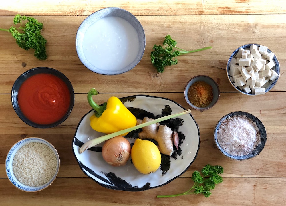 Ingrediënten curry krokante tofu