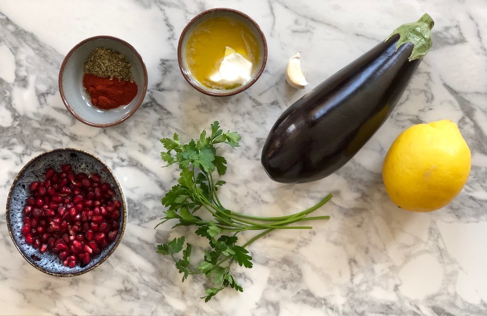 Ingrediënten boterzachte aubergine in tahinsaus